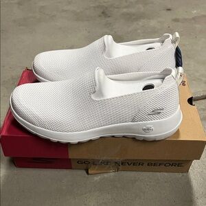 Sketchers Slip On Brand New